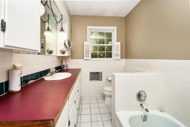 8131 State Hwy W, Ozark, MO 65721