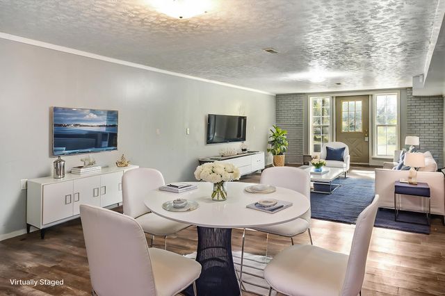 8131 State Hwy W, Ozark, MO 65721