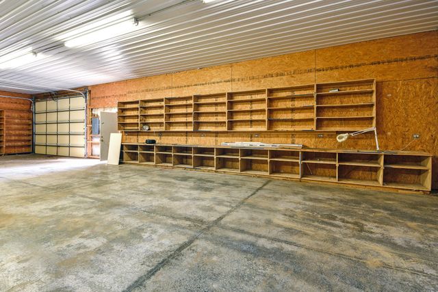 8131 State Hwy W, Ozark, MO 65721