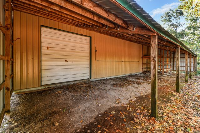 8131 State Hwy W, Ozark, MO 65721