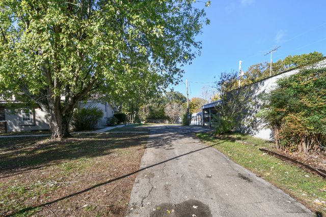 8131 State Hwy W, Ozark, MO 65721