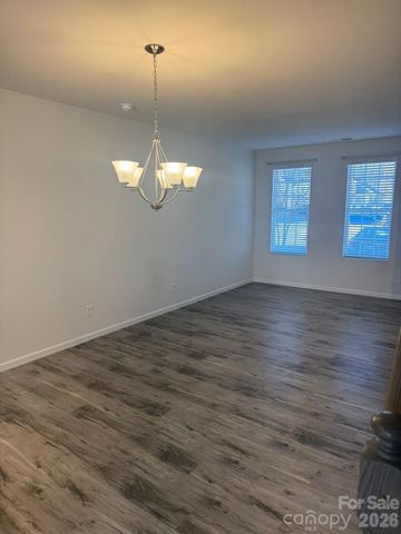 552 Dorman Street, Belmont, NC 28012