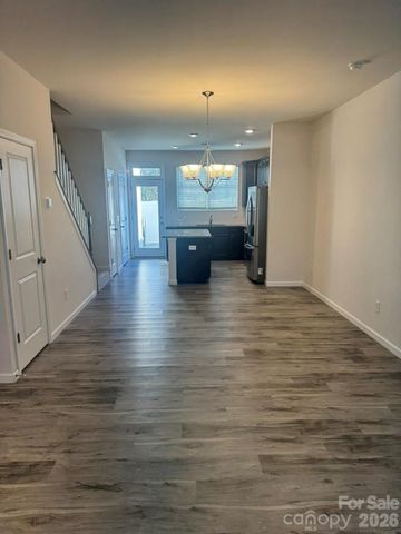 552 Dorman Street, Belmont, NC 28012