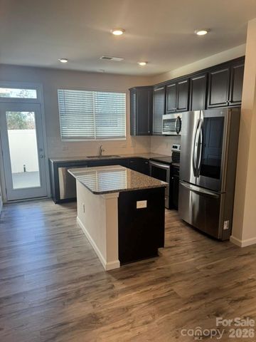 552 Dorman Street, Belmont, NC 28012