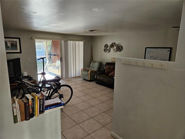 2255 CENTRAL AVENUE, Sarasota, FL 34234