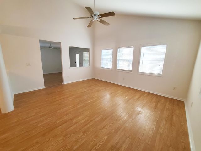 6729 Wisteria Dr., Myrtle Beach, SC 29588