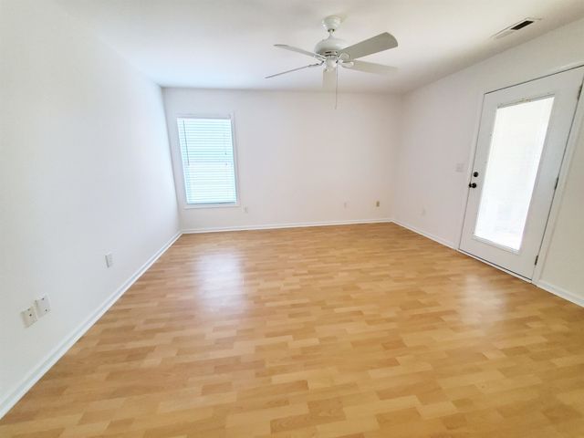 6729 Wisteria Dr., Myrtle Beach, SC 29588