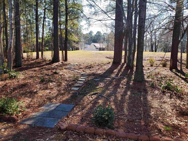 6729 Wisteria Dr., Myrtle Beach, SC 29588