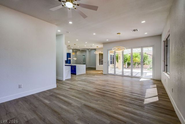 3004 Darby Falls Drive, Las Vegas, NV 89134