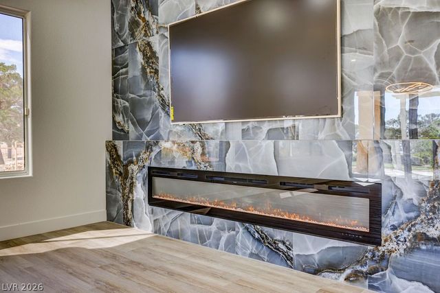 3004 Darby Falls Drive, Las Vegas, NV 89134