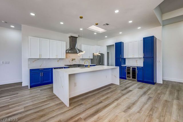 3004 Darby Falls Drive, Las Vegas, NV 89134