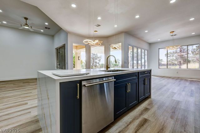 3004 Darby Falls Drive, Las Vegas, NV 89134