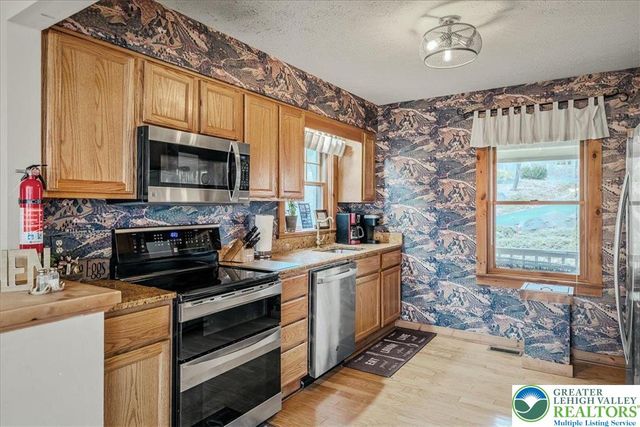 723 Lower Deer Valley Road, Jackson Twp, PA 18372