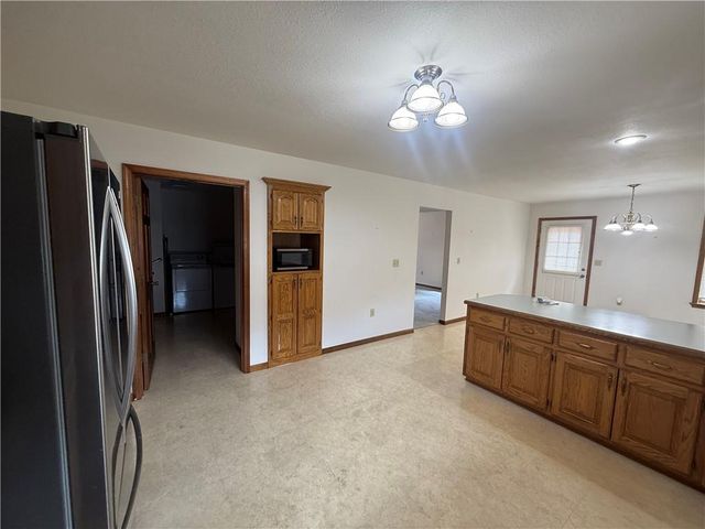 719 S Alco Avenue, Maryville, MO 64468