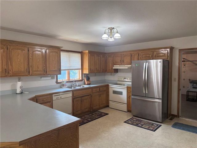 719 S Alco Avenue, Maryville, MO 64468