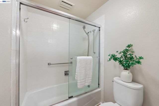 3324 Ptarmigan Dr 1A, Walnut Creek, CA 94595