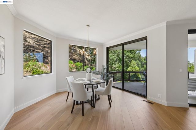 3324 Ptarmigan Dr 1A, Walnut Creek, CA 94595