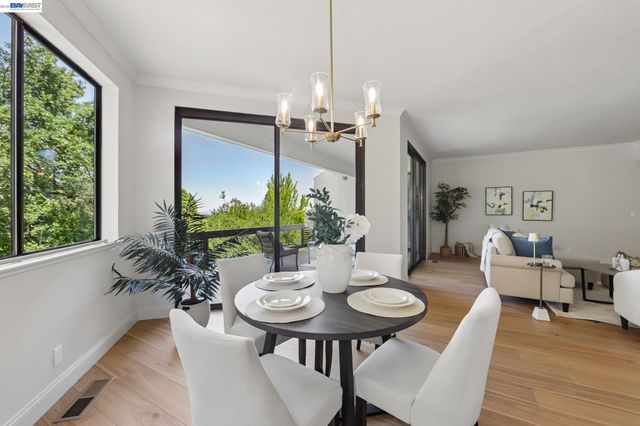 3324 Ptarmigan Dr 1A, Walnut Creek, CA 94595