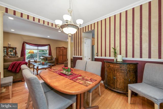 7 KINDLING WAY, Jackson, NJ 08527