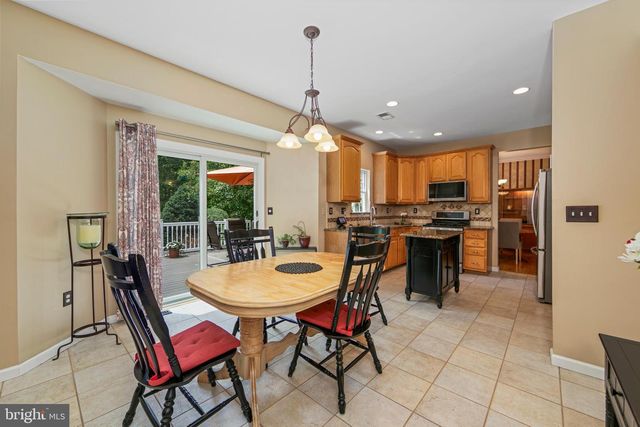 7 KINDLING WAY, Jackson, NJ 08527