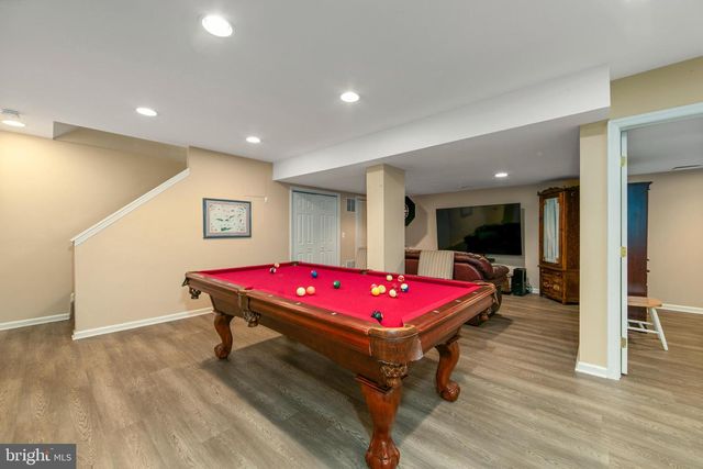 7 KINDLING WAY, Jackson, NJ 08527