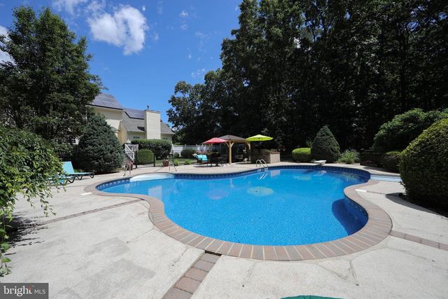 7 KINDLING WAY, Jackson, NJ 08527