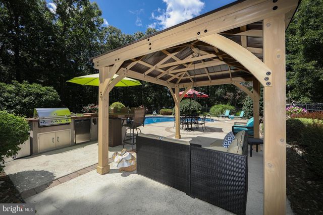 7 KINDLING WAY, Jackson, NJ 08527
