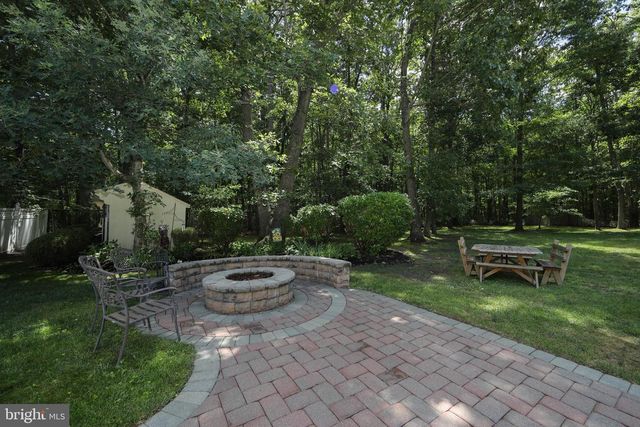 7 KINDLING WAY, Jackson, NJ 08527