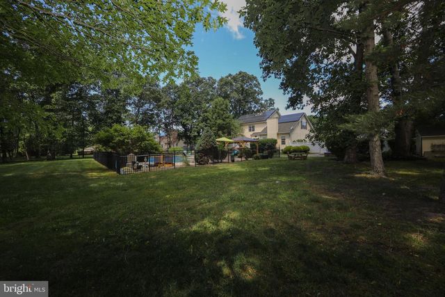 7 KINDLING WAY, Jackson, NJ 08527