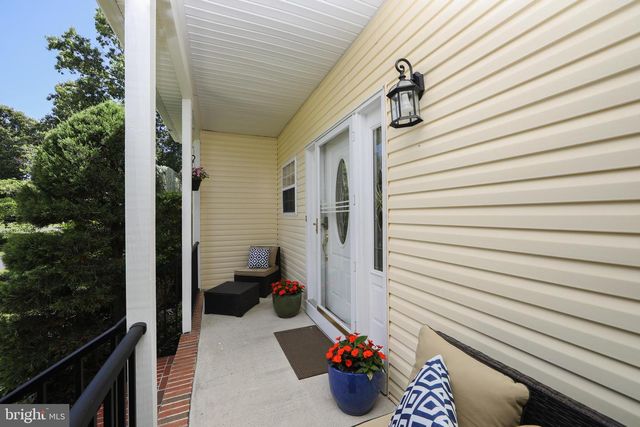 7 KINDLING WAY, Jackson, NJ 08527