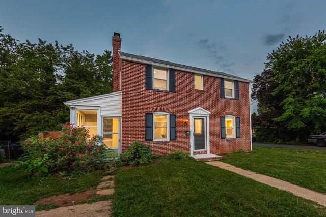 8204 ROCKDALE AVE, Baltimore, MD 21244