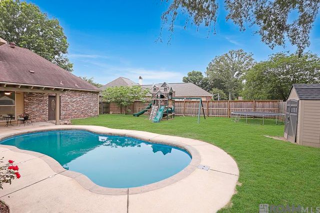 10143 Glen Ridge Ave, Saint George, LA 70809