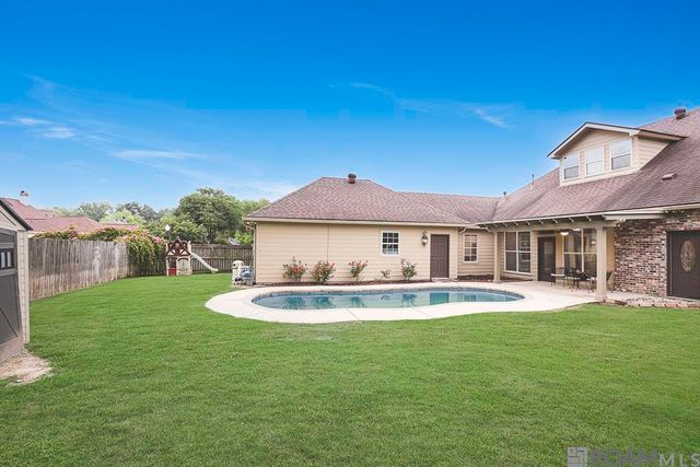 10143 Glen Ridge Ave, Saint George, LA 70809