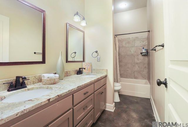 10143 Glen Ridge Ave, Saint George, LA 70809