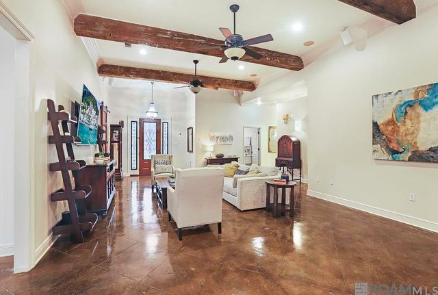 10143 Glen Ridge Ave, Saint George, LA 70809