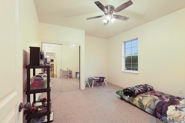 10143 Glen Ridge Ave, Saint George, LA 70809