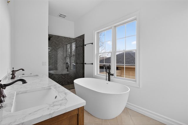 3951 Woerner Road, Manitou Beach, MI 49253