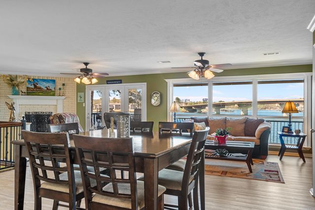 123 Bridgeview, Hot Springs, AR 71913