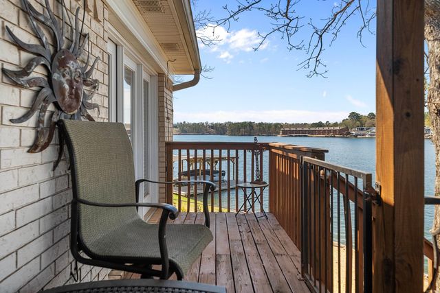 123 Bridgeview, Hot Springs, AR 71913