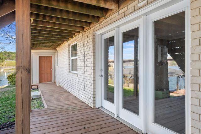 123 Bridgeview, Hot Springs, AR 71913