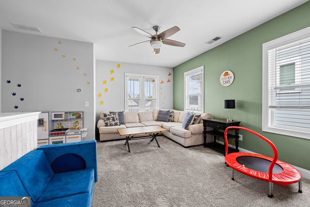 319 Lanesborough Way, Peachtree City, GA 30269
