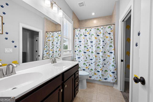 319 Lanesborough Way, Peachtree City, GA 30269