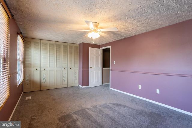 39 TRAILWOOD RD, Baltimore, MD 21236