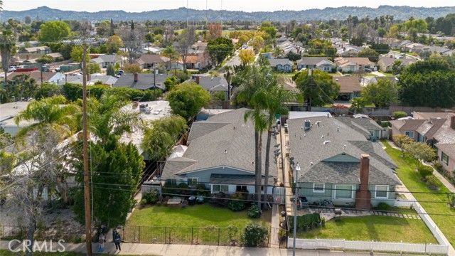 12806 Oxnard Street, North Hollywood (los Angeles), CA 91606