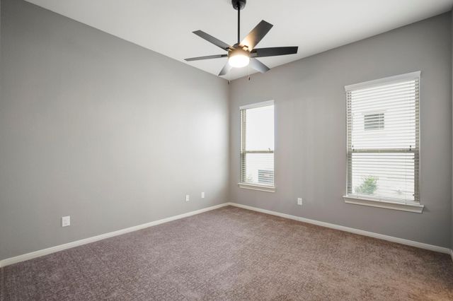 104 Camden Hills Drive, Montgomery, TX 77356