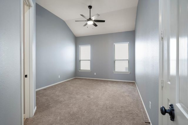 104 Camden Hills Drive, Montgomery, TX 77356