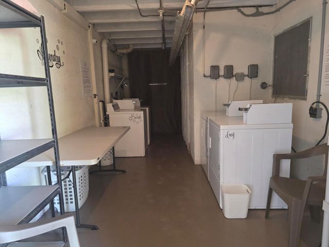 911 N Federal Highway 106, Lake Worth Beach, FL 33460