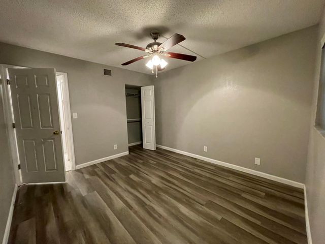2967 Riverside Drive, Coral Springs, FL 33065