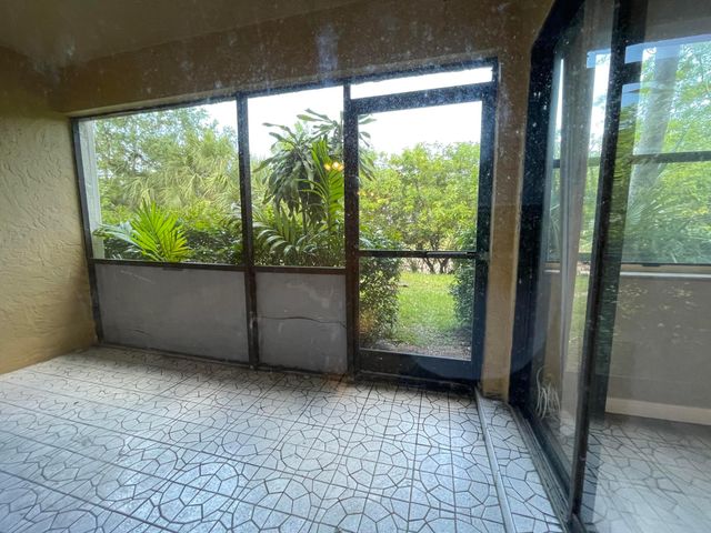 2967 Riverside Drive, Coral Springs, FL 33065