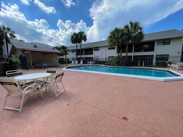 2967 Riverside Drive, Coral Springs, FL 33065